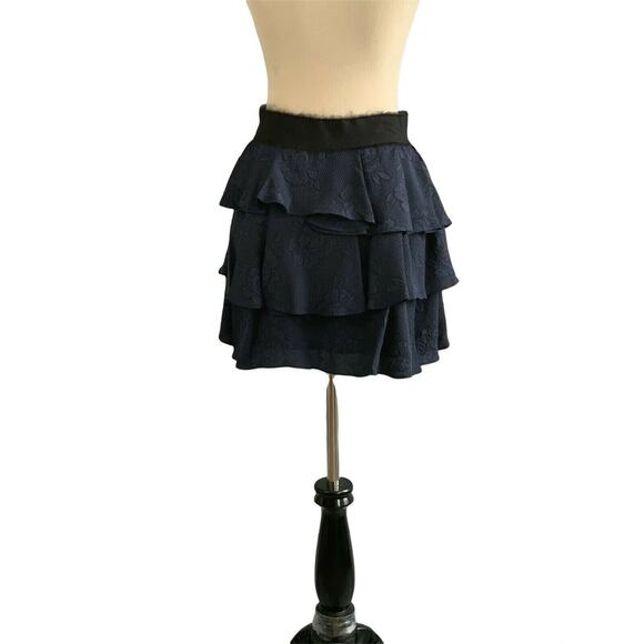 DEREK LAM 10 CROSSBY 100% SILK TIERED MINI SKIRT SIZE 0 - Picture 2 of 8